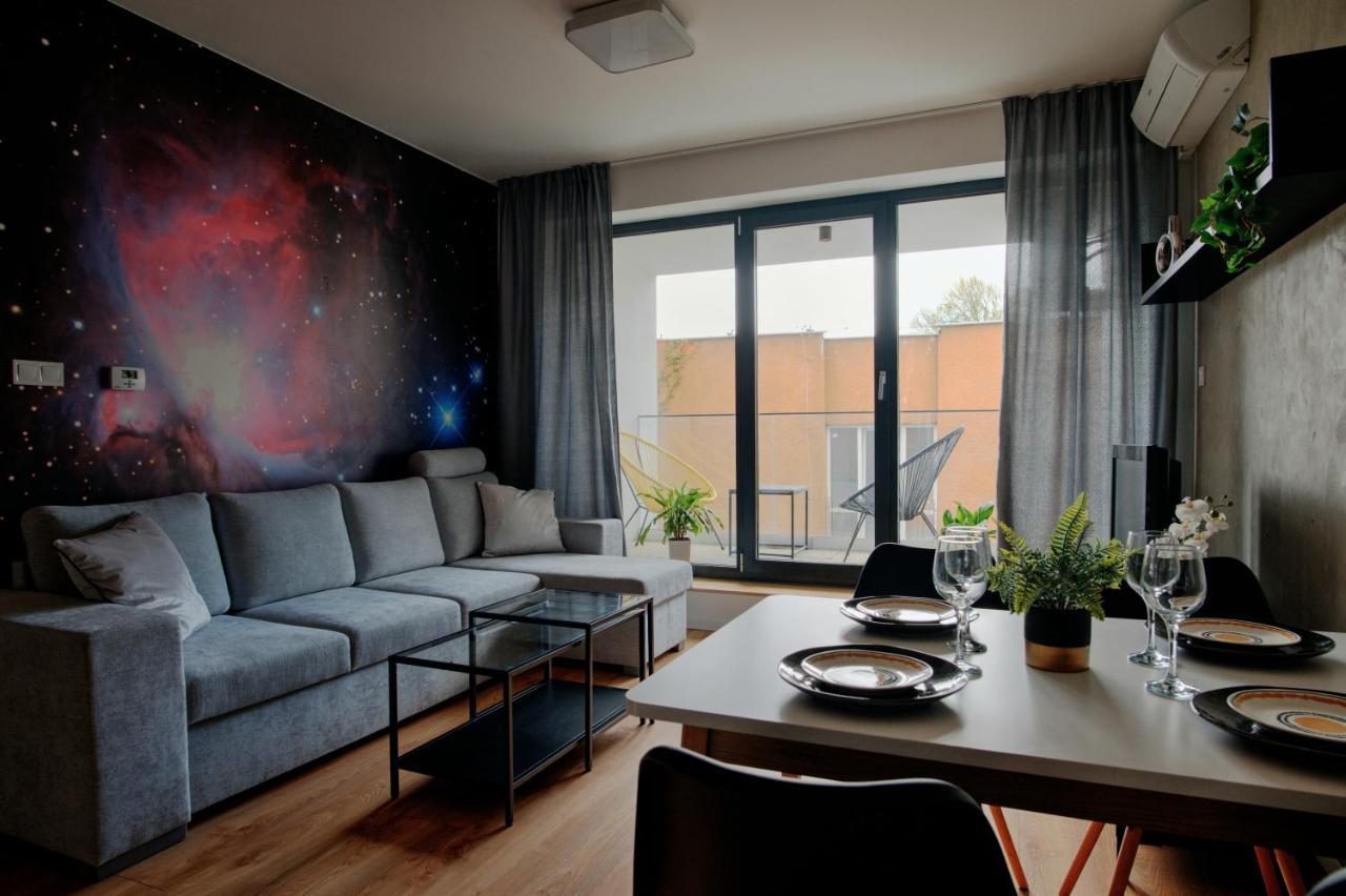 Apartman Kmetova So Sukromnym Parkovanim Zdarma, 5 Min Peso Do Centra Koszyce Zewnętrze zdjęcie